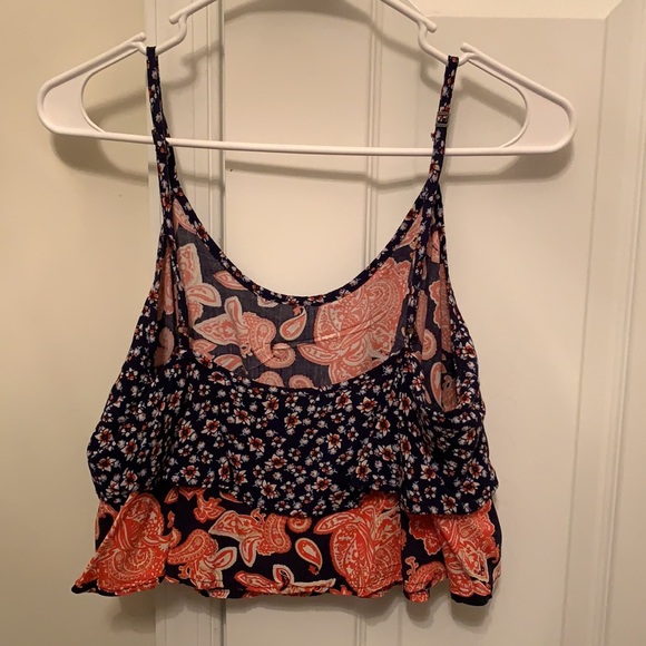 Top - Picture 2 of 2